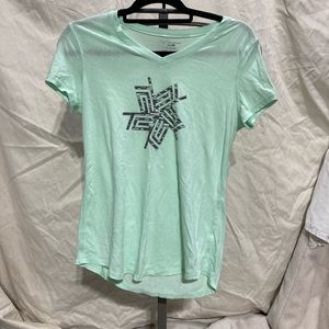 TEK Gear DryTek woman’s workout shirt size s - never worn